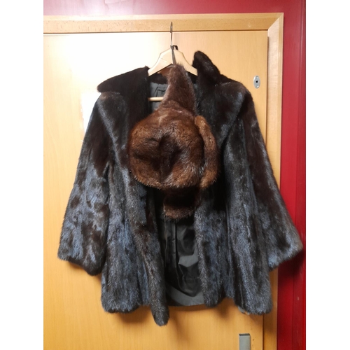 28 - Mink Fur Coat Shawl And Hat Seam Has Come Apart Inside Coat