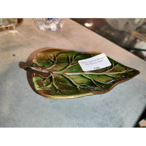 330 - L'Occitane Leaf Patterned Soap Dish