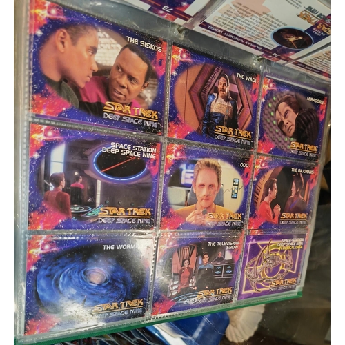 306 - Large Collection Of Star Trek Skybox Collector'S Cards