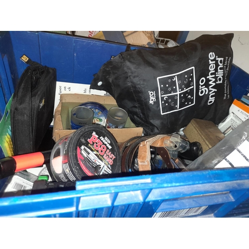 32 - Box Of Mixed Items, Snorkel, Make Up Etc