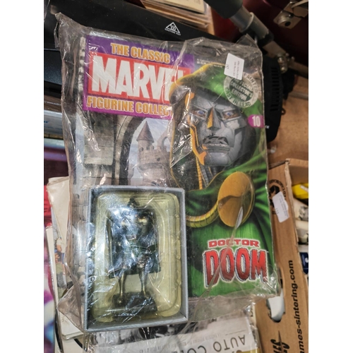 192 - Marvel Dr Boom Figurine Plus A James Bond Auto Collection Car Plus Magazine