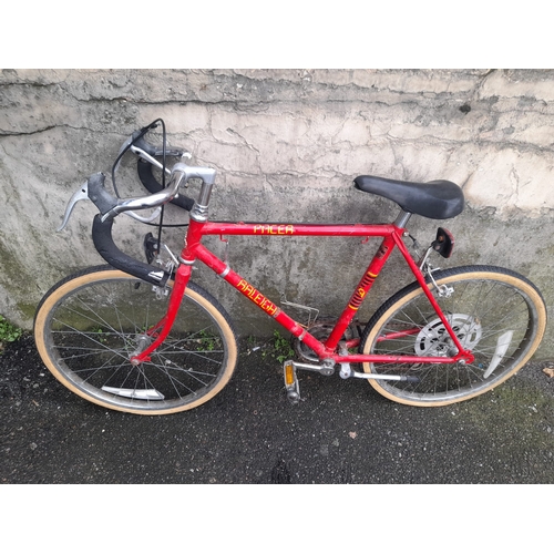 672 - Vintage Childs Raleigh Racing Bike