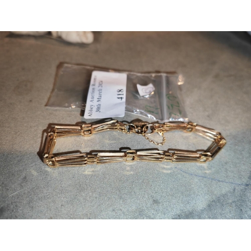 418 - 9Ct 2 Bar Gate Bracelet Weights Approx. 5.3Gms