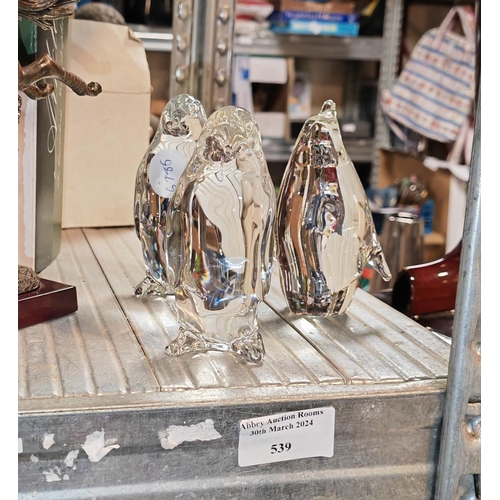 539 - 3 Clear Glass Penguins