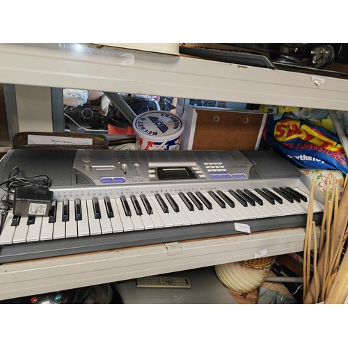 702 - Electronic Casio Keyboard Working But Power Connection Loose