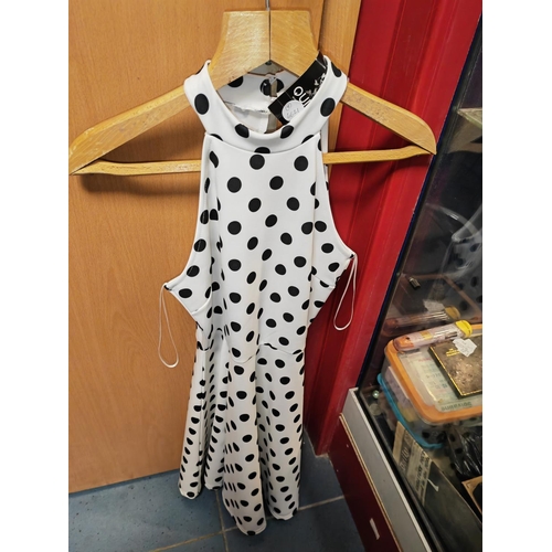 20 - 6 Items Of Ladies Clothing Including Shirts And Dresses Some Designer