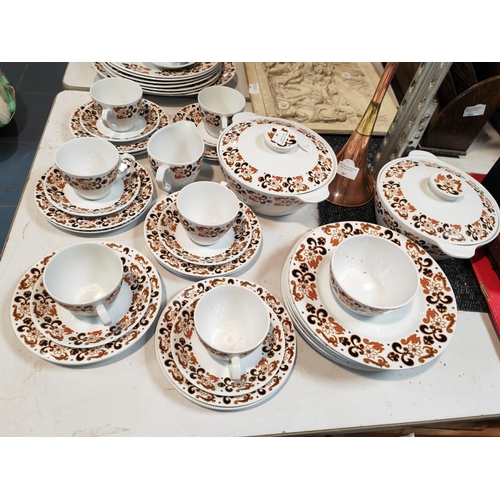 406 - Alfred Meakin Tea/Dinner Set (1 Cup, 1 Plate A/F)