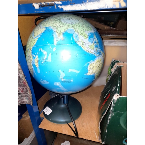 25 - Light Up World Globe