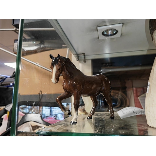 408 - Beswick Brown Horse