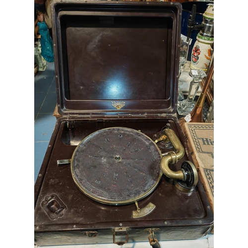 426 - Victrola Gramophone On Case With A Selection Of 78 Records In Box