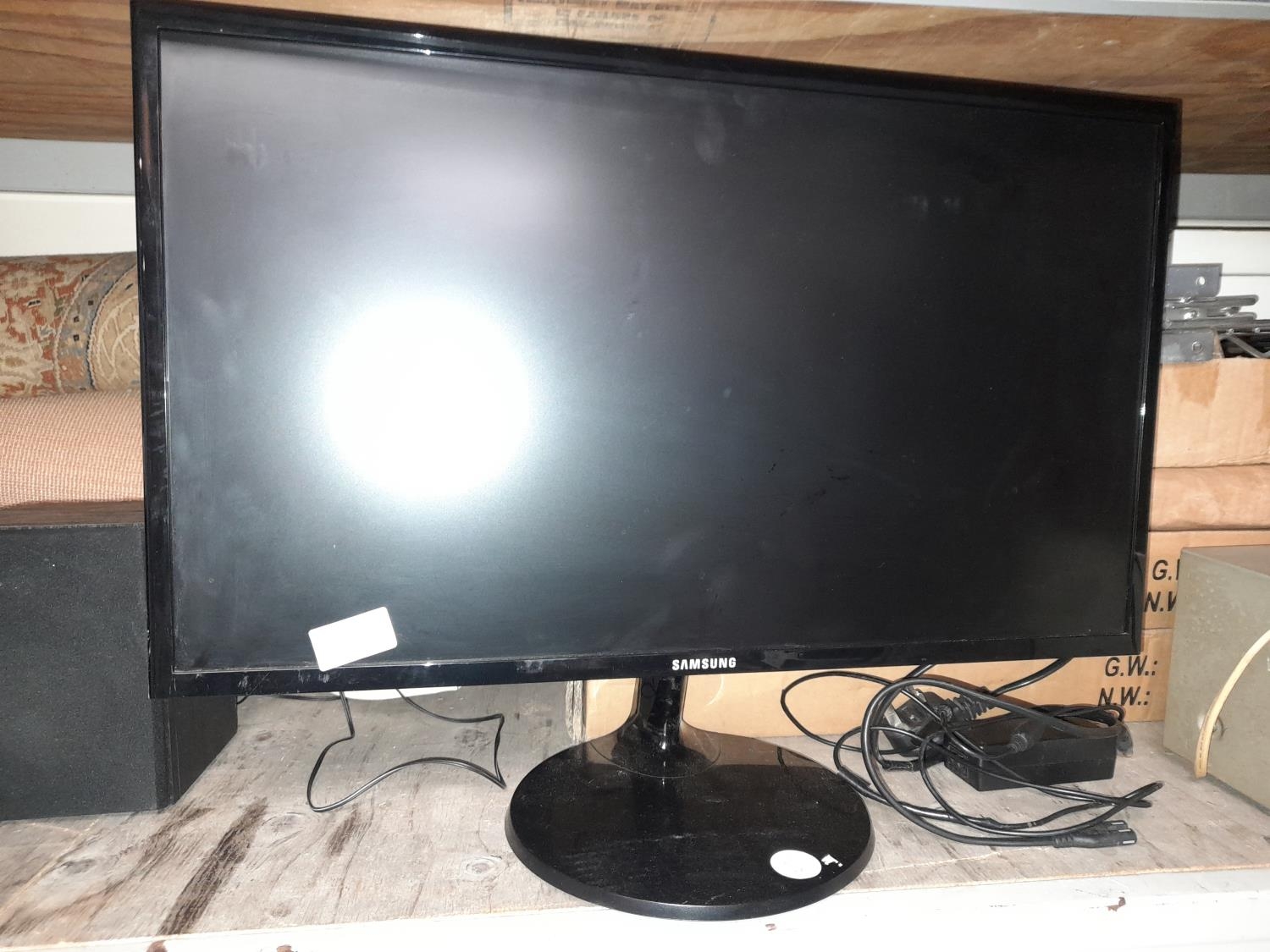 Desk Top Computer Screen