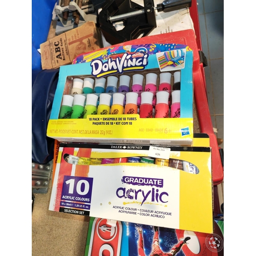 626 - 2 Boxes Of Daler & Roler Artist Graduate Acrylic Paint And Doh Vinci Plasticine