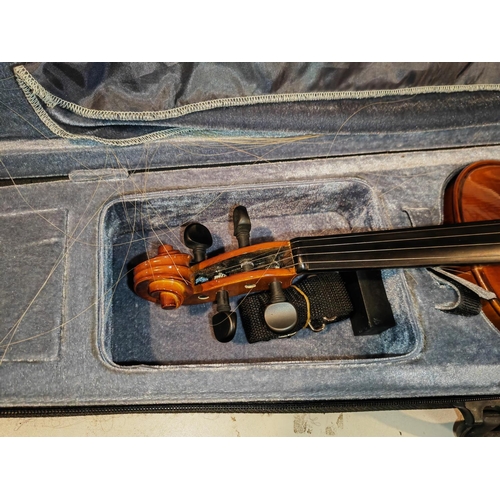 530 - Stagg Violin With Bow In Case