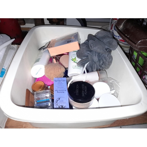 704 - Bowl Of Make Up And Hair Products Body Lotion Etc