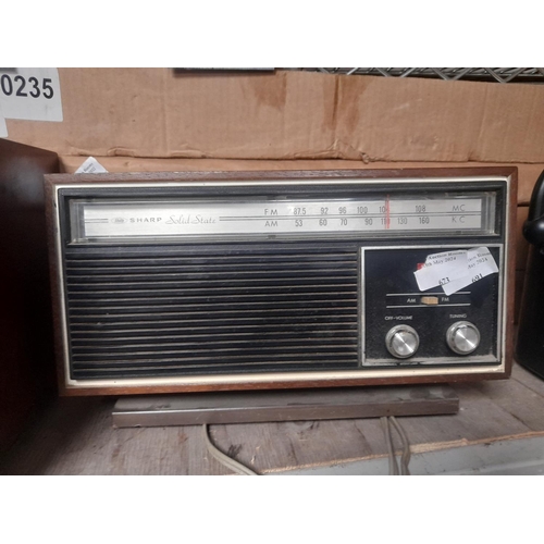 673 - Sharp Solid State Am/Fm Radio