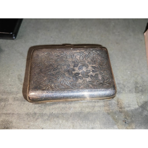 371 - Silver Cigarette Case Weights 67Gms