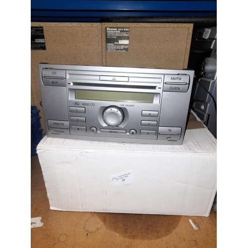 28 - Ford 6000 Cd Radio Cassette In Box