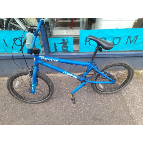 69 - Bmx Mongoose Scan Boys Push Bike