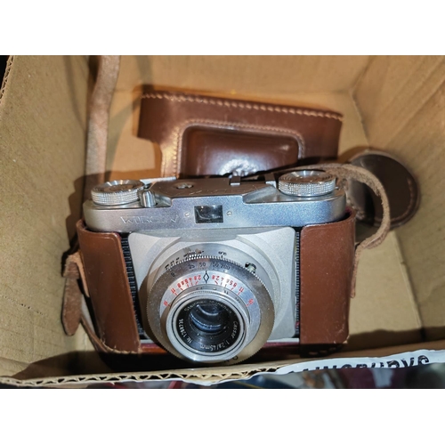 304 - 2 Slr Camera'S From The 1950'S Koroll 24 S Italian Made In Leather Case Working Plus A Wirgin Vero G... 