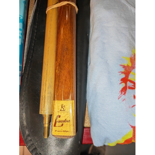 731 - Snooker Cue In Leather Case