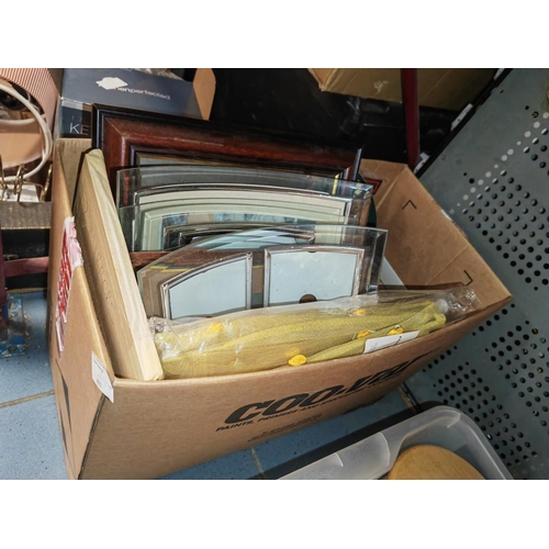 633 - Box Of Picture Frames