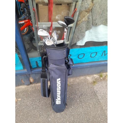 71 - Set Of Max Golf Clubs In Bag