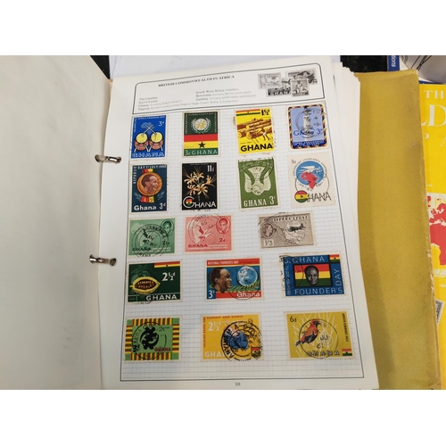 406 - 2 Album And Book Of Stamps