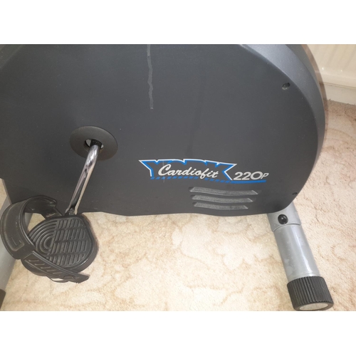 740 - Cardiofit 220p Exercise Bike