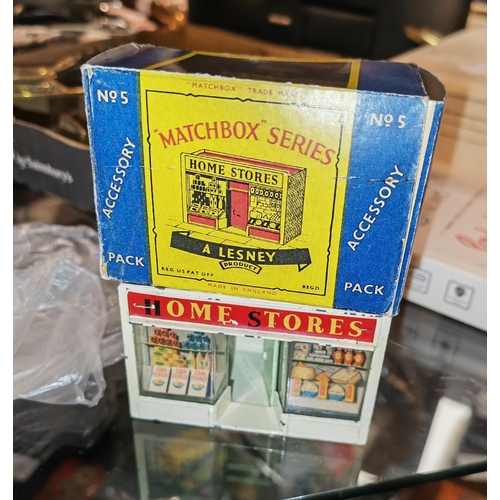 301 - Matchbox Shop In Box