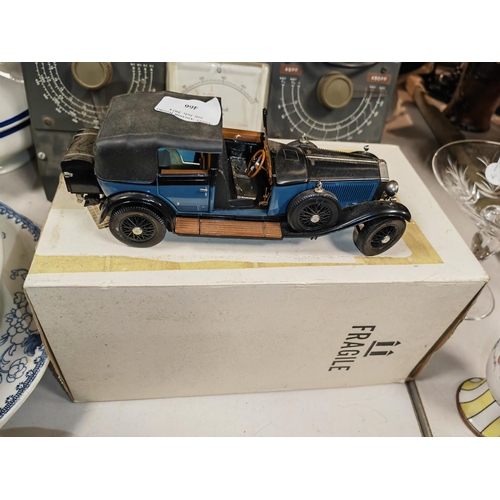 466 - Franklin Mint Phantom 1 Rolls Royce Diecast Car With Box Missing Door And Windscreen Needs Refitting