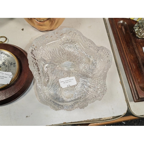 470 - Frosted Glass Bark Patterned Bowl