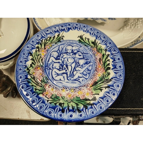 456 - 3 Majolica Barbotine Cherubs Plates