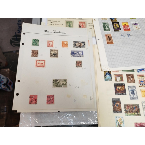 643 - Selection Of New Zealand Stamps On Pages