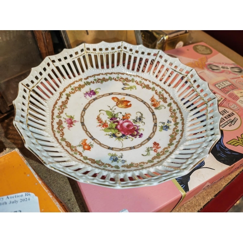 662 - Vintage Chinese Teaset Plus A Ribbon Plate