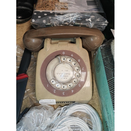 254 - Vintage Green Dial Up Telephone