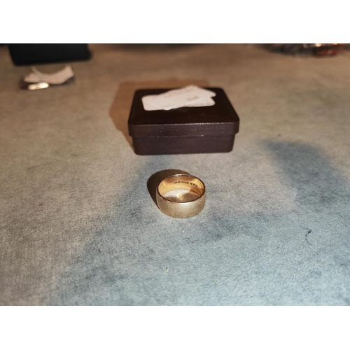 328 - 9Ct Gold Wedding Ring Weights 6Gms