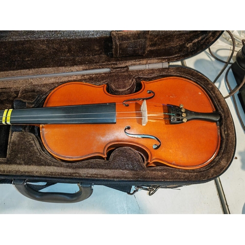 480 - 1/2 Size Violin In Case No Bow