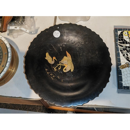 508 - 3 Mixed Plates Including A Royal Doulton Chelsea Flower Show 1981 Plate, And A Black Lacquered Plate