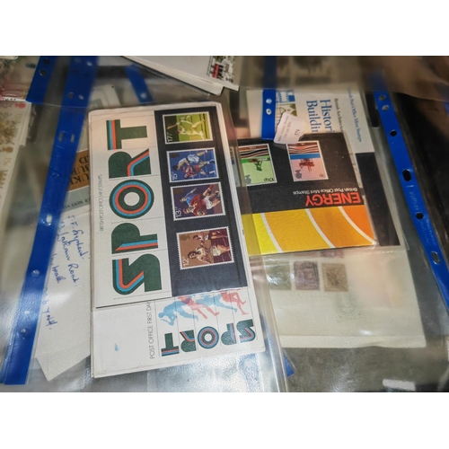 579 - Selection Of First Day Covers And Presentation Stamp Packs