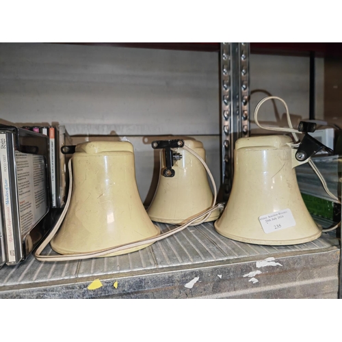 235 - 3 Hokutone Rh3 Speaker Horns