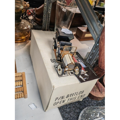 455 - Franklin Mint Packard Victoria Diecast Car With Box