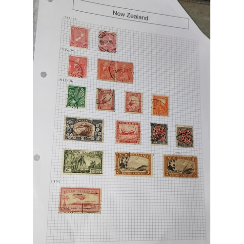 565 - Page Of New Zealand Stamps