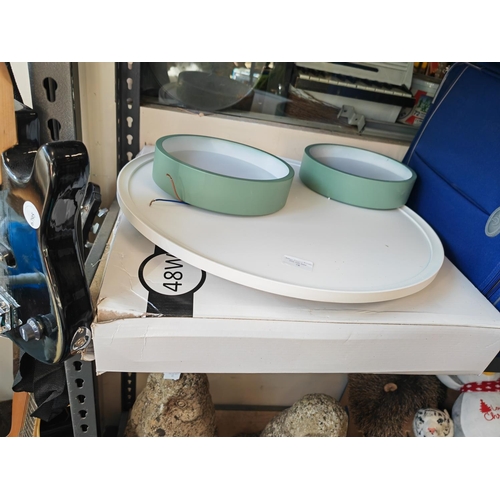 78 - 3 Led Ceiling Lights