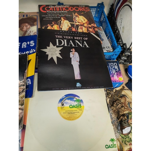 197 - 9 Vinyl Albums, Various Artists