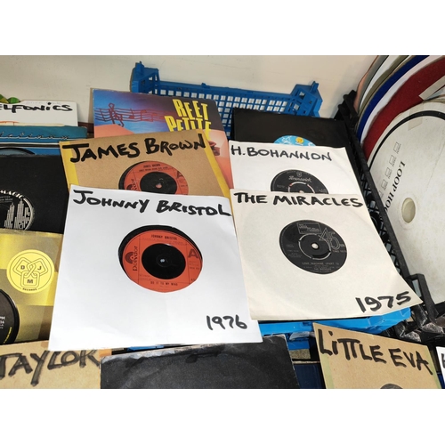 203 - 43 Soul Single Records