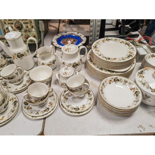 475 - Royal Doulton Larchmont Patterned Dinner/Tea/Coffee Set