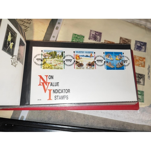 550 - Album Of 40 Jersey Fdc'S