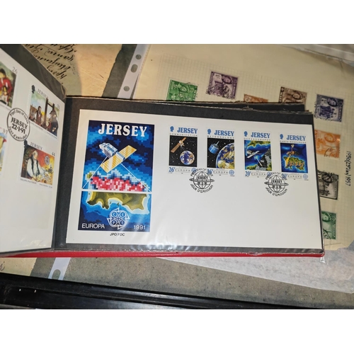 550 - Album Of 40 Jersey Fdc'S