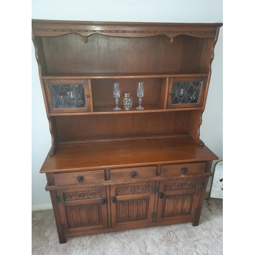 712 - Old Charm Dresser