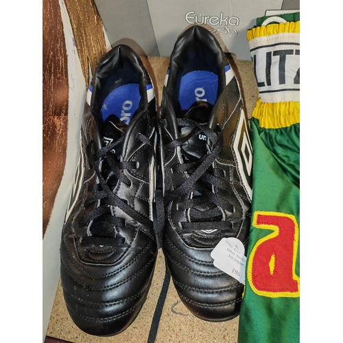 196 - Umbro Astroturf Pair Of Trainers Size 10